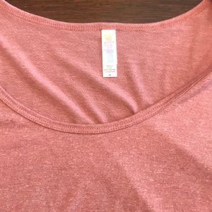 Lularoe long sleeved Lynnae